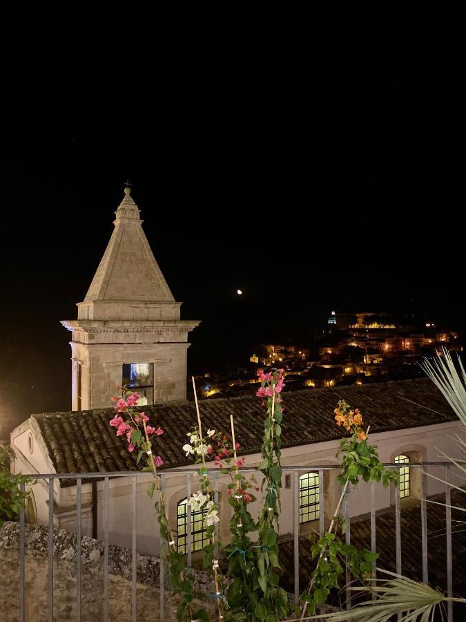Da Cleo-Nel Cuore Del Barocco Siciliano Ragusa Kültér fotó