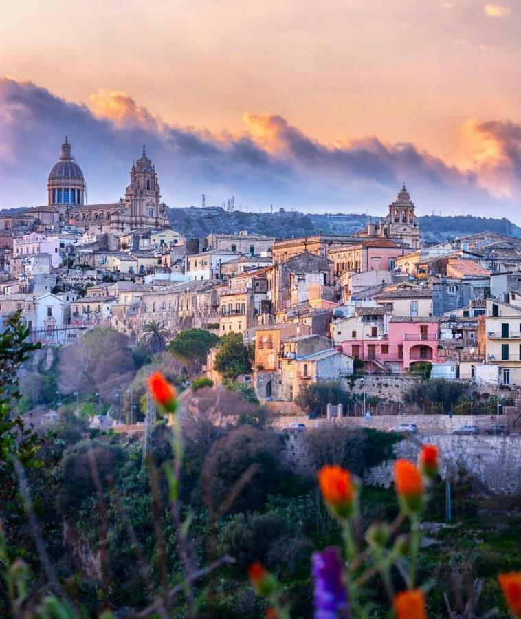 Da Cleo-Nel Cuore Del Barocco Siciliano Ragusa Kültér fotó